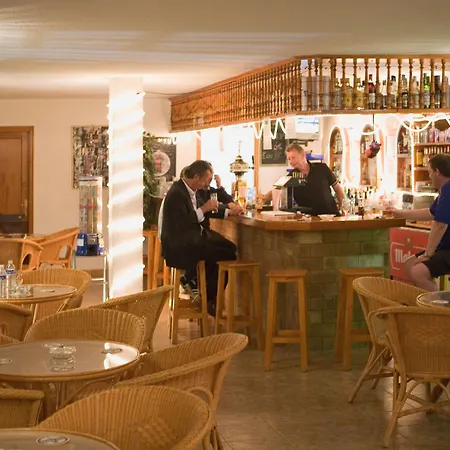 Tinerfe Garden Apartmanhotel 3*