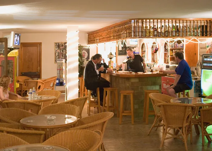 Tinerfe Garden Aparthotel 3*