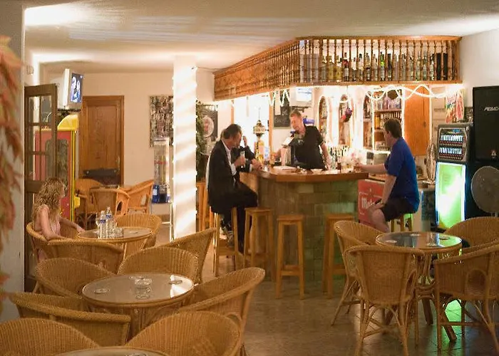 提纳弗花园公寓式酒店 3*