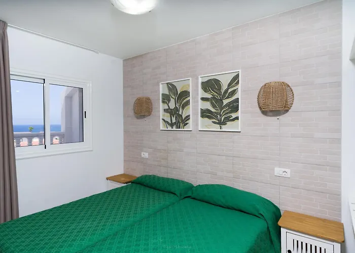 Hotel apartamentowy Tinerfe Garden Costa Adeje (Tenerife)