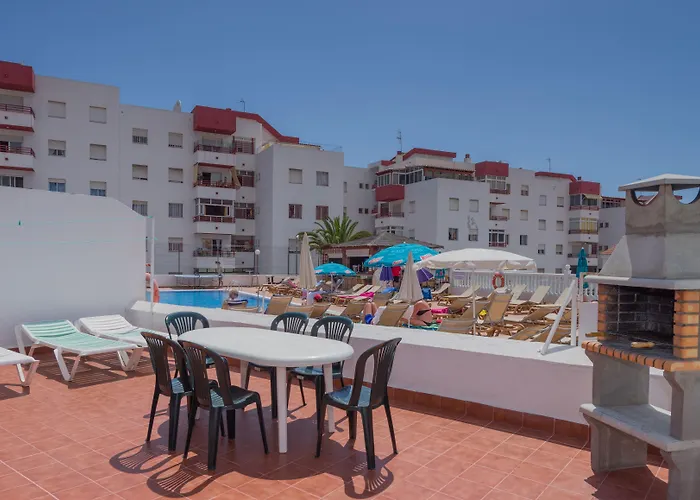 Ξενοδοχείο με διαμερίσματα Tinerfe Garden Costa Adeje (Tenerife)