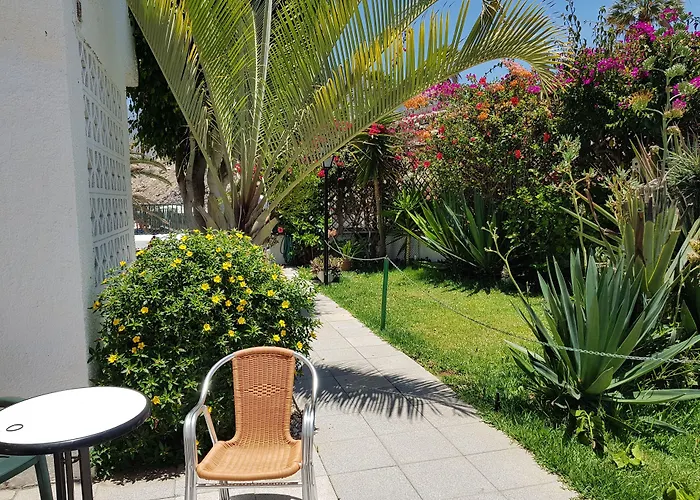 Ξενοδοχείο με διαμερίσματα Tinerfe Garden